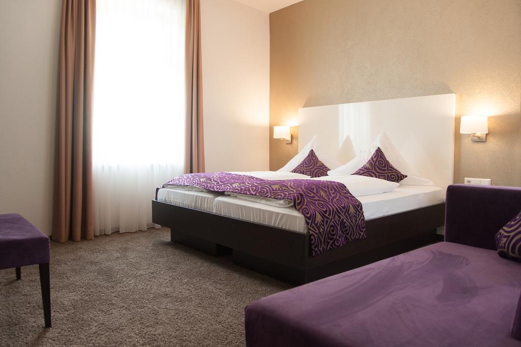 Hotel Donaublick Scheer Extérieur photo